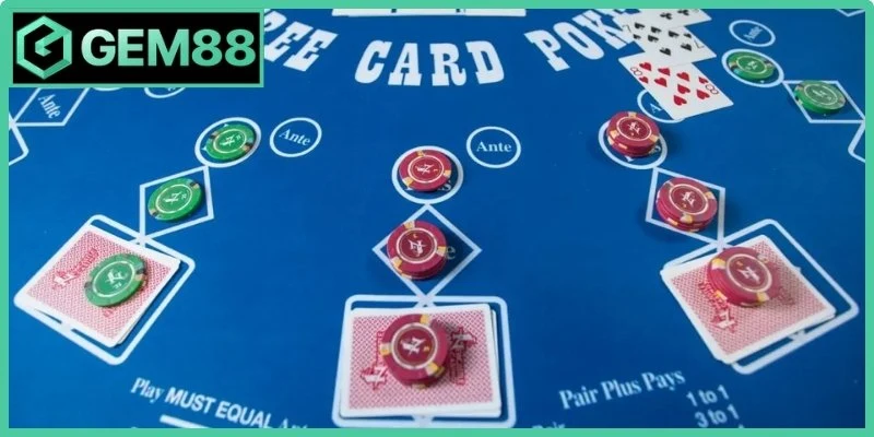 Giải đáp chi tiết khái niệm Poker 3 lá Gem88 là gì hiện nay